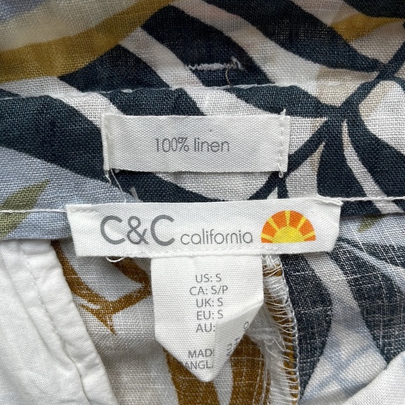 { C&C California } - Linen Shorts - Picture 3 of 4